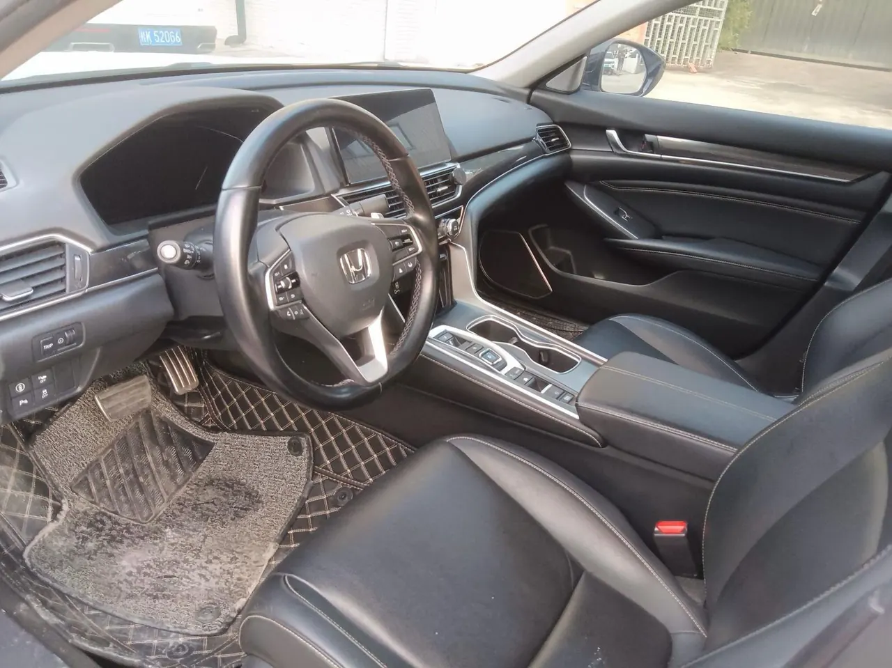Honda 2022 10th Generation Accord Hybrid 2.0 Stepless Magic Night Reed Edition Automatic Gear 8