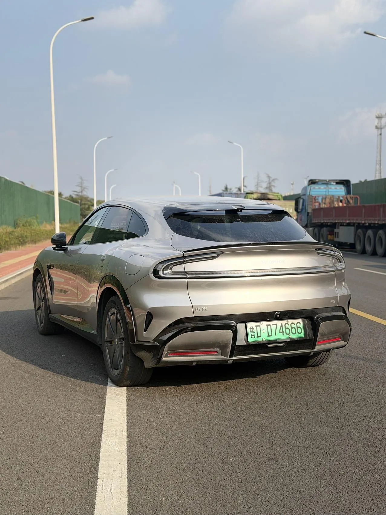 MI 2025 YU7 Long Endurance Rear Drive Automatic Gear 4