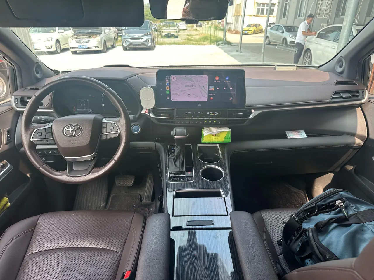 Toyota 2021 Sana 2.5 Stepless Platinum Edition Automatic Transmission 6