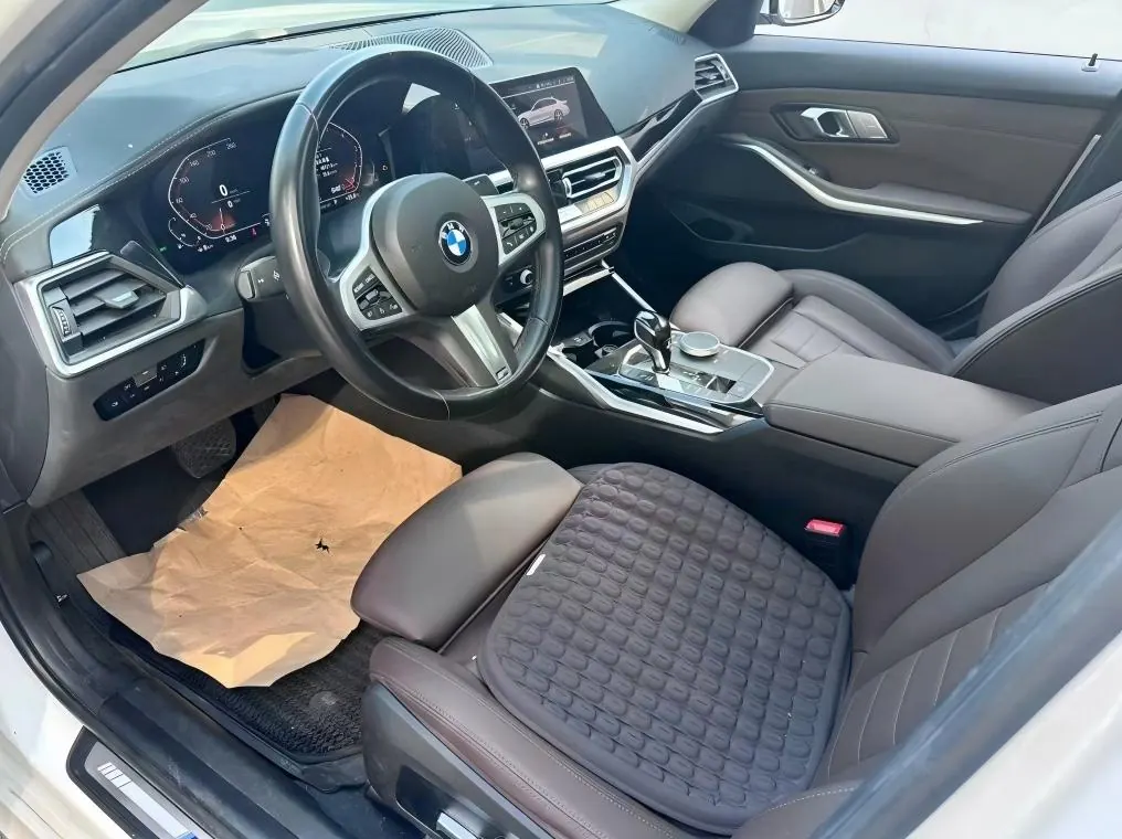BMW 3 Series 2021 320Li 2.0T M Sports Suit (Modified) Automatic Gear 4
