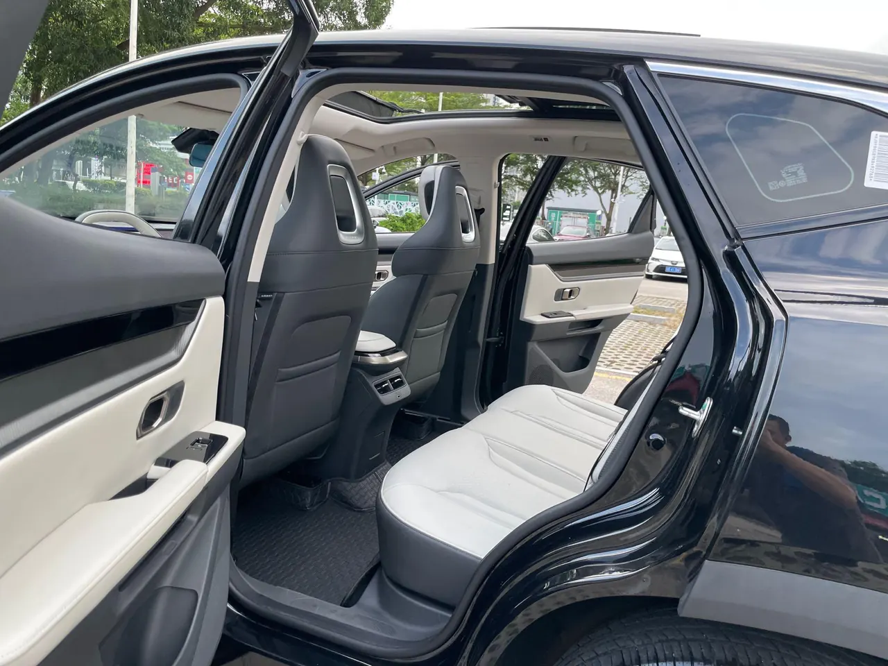 Jetour 2022 Great Sage 1.6T King PLUS Automatic Gear 10