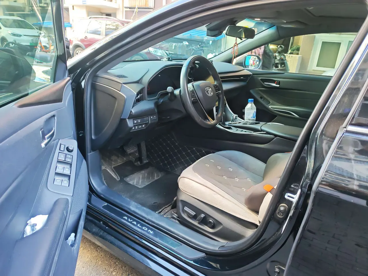 Toyota 2022 Asian Dragon 2.0 Stepless XLE Premium Edition Automatic Gear 5