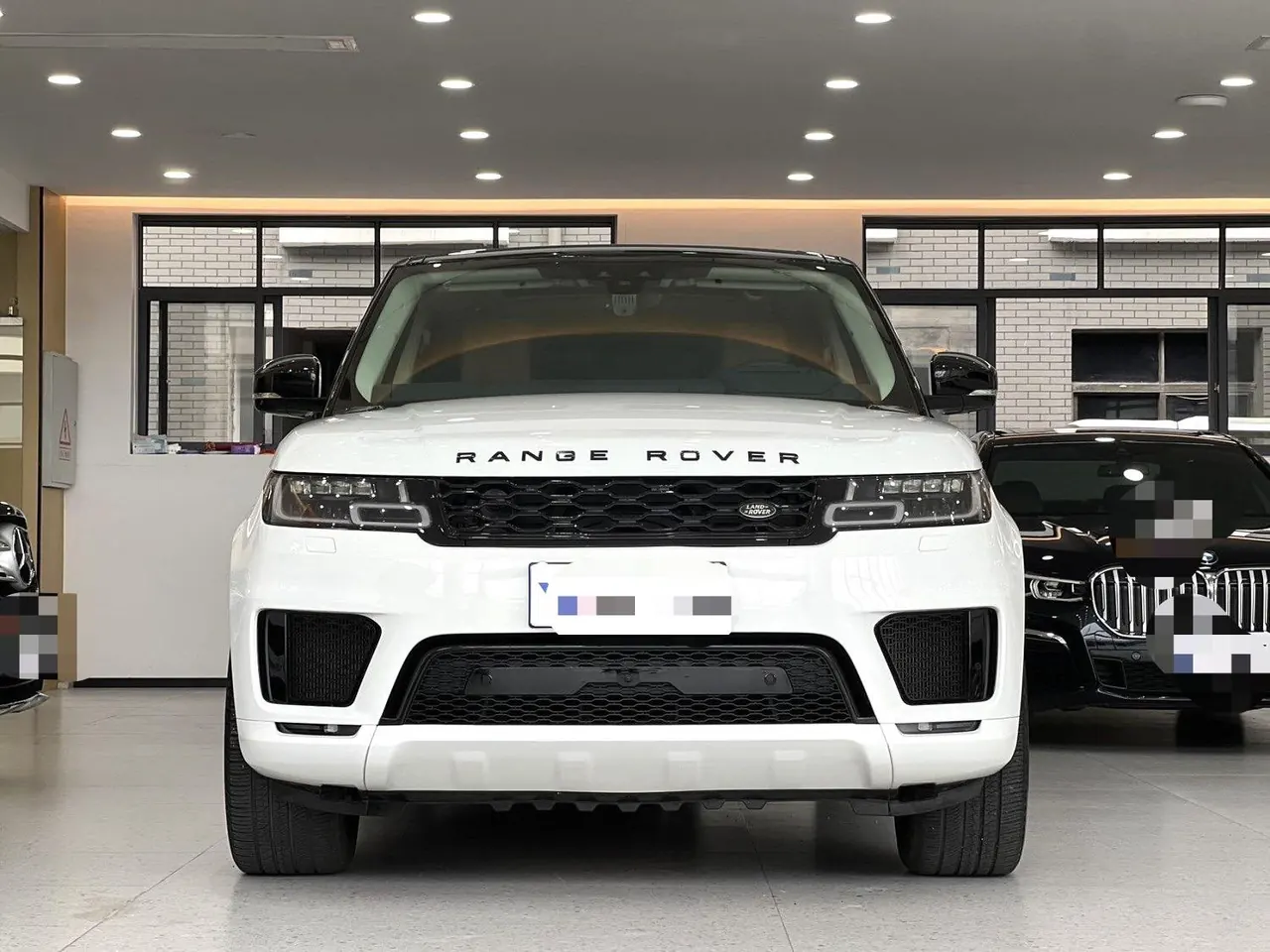 Land Rover Range Rover Sport Edition (Imported) 2021 Range Rover Sport Edition 48V 3.0T L6 Yao Black Edition Automatic Gear 2