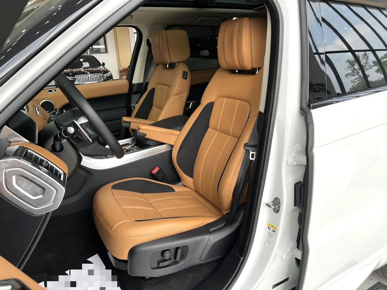 Land Rover Range Rover Sport Edition (Imported) 2021 Range Rover Sport Edition 48V 3.0T L6 Yao Black Edition Automatic Gear 6