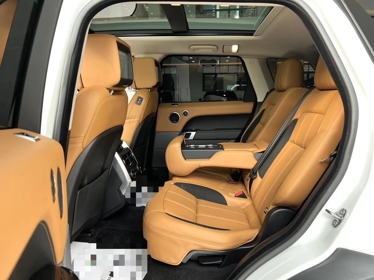 Land Rover Range Rover Sport Edition (Imported) 2021 Range Rover Sport Edition 48V 3.0T L6 Yao Black Edition Automatic Gear 7