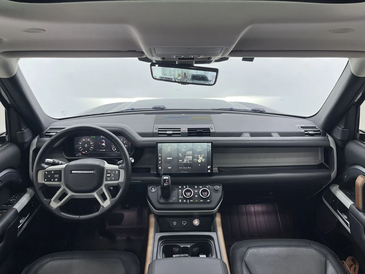 Land Rover Guard (Imported) 2022 Guard 110 48V 3.0T P400 X-DYNAMIC HSE Automatic Gear 8