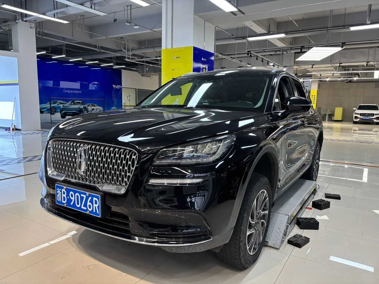 Lincoln 2022 adventurer 2.0T two-wheel drive exclusive edition (facelift) automatic gear - View 1