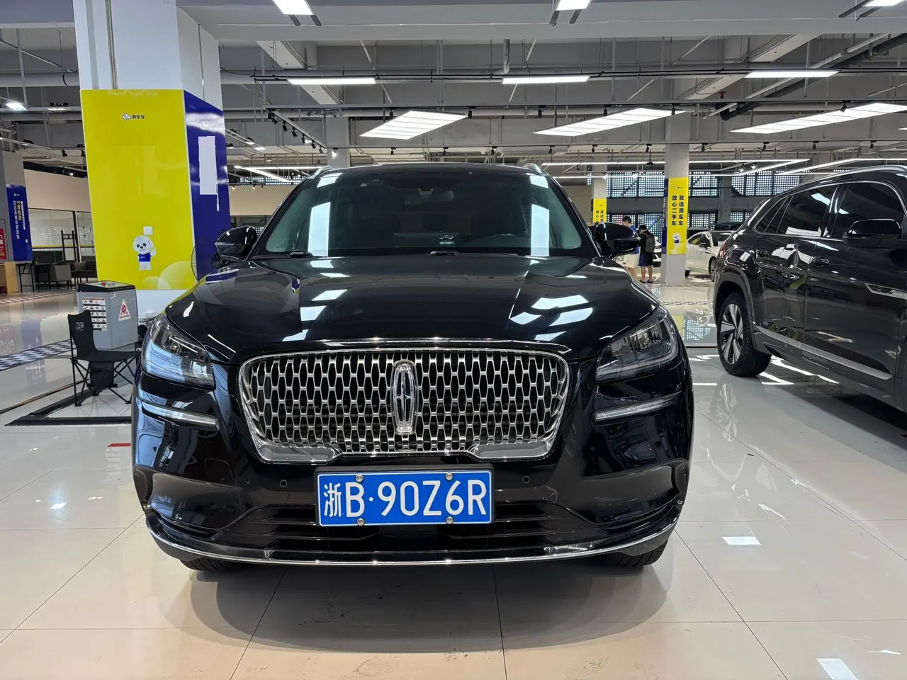 Lincoln 2022 adventurer 2.0T two-wheel drive exclusive edition (facelift) automatic gear 2