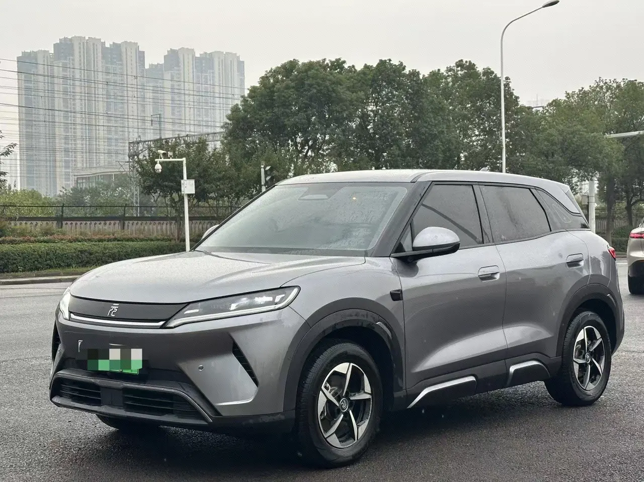 BYD 2025 Yuan UP Smart Driving 401KM Leading Automatic Gear - View 1