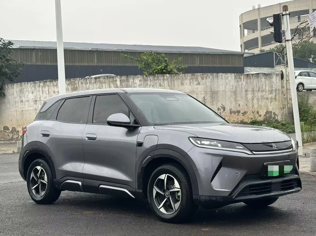 BYD 2025 Yuan UP Smart Driving 401KM Leading Automatic Gear 3
