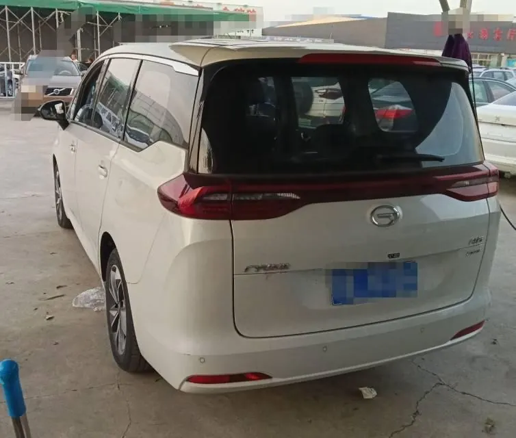 Chuanqi 2021 M6 1.5T 270T Deluxe Edition 7-seat Automatic Gear 6