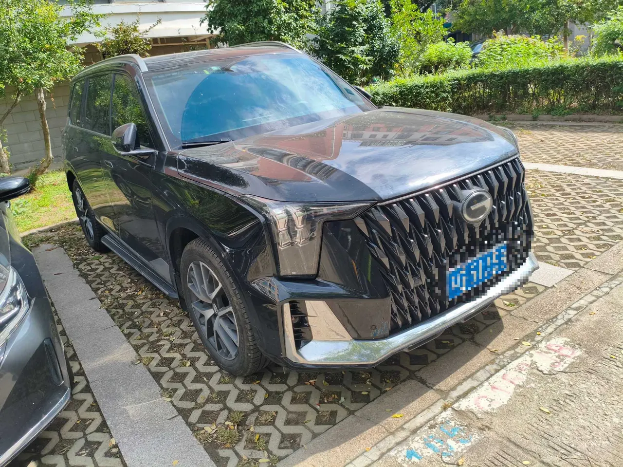 Chuanqi 2022 GS8 Hybrid 2.0TM Stepless Two-Drive Premium Edition Seven-seat Automatic Gear 3