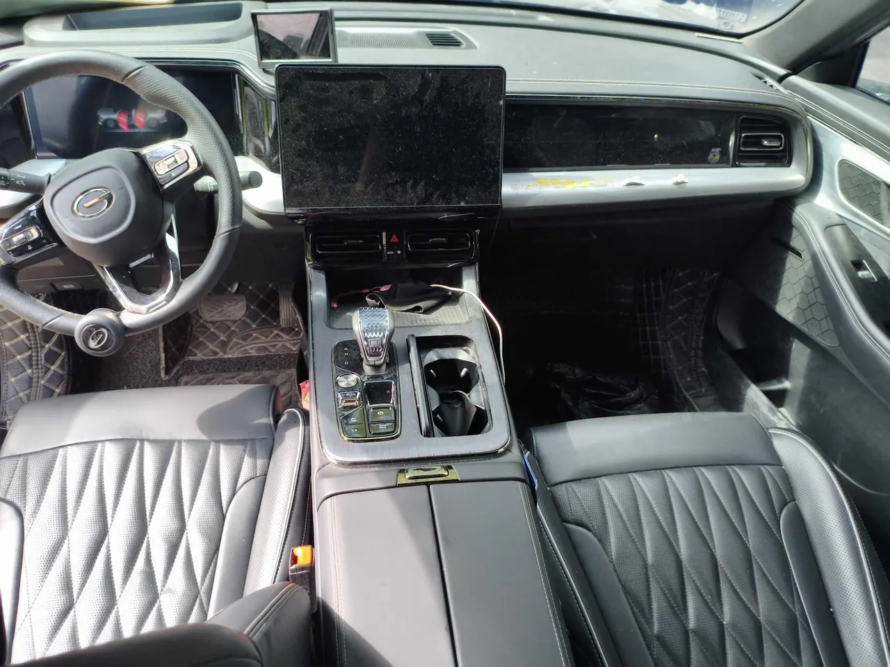 Chuanqi 2022 GS8 Hybrid 2.0TM Stepless Two-Drive Premium Edition Seven-seat Automatic Gear 5