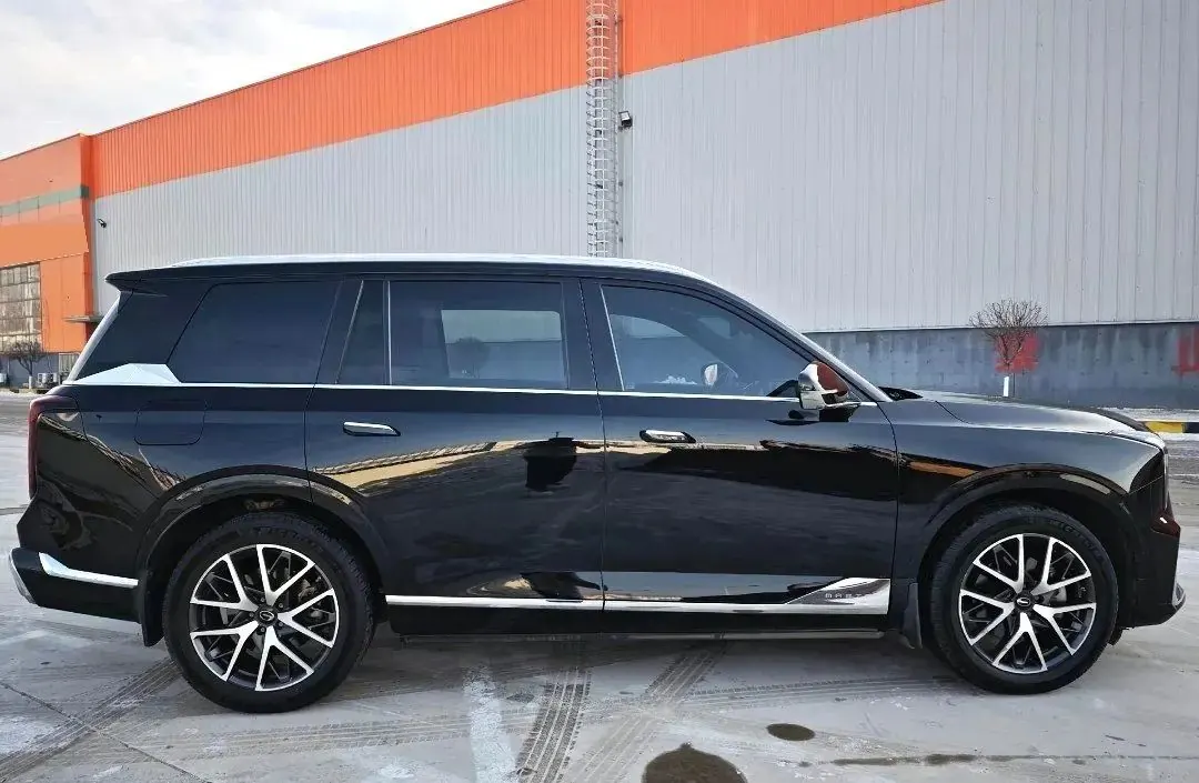 Chuanqi 2022 GS8 Hybrid 2.0TM Stepless Two-Drive Premium Edition Seven-seat Automatic Gear 3