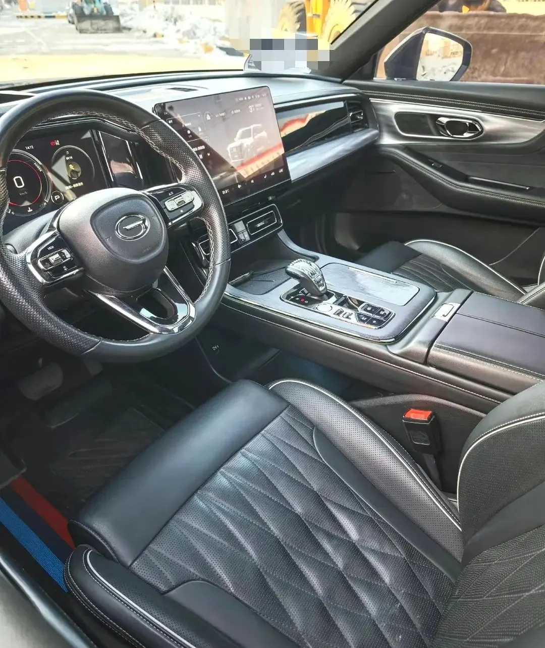 Chuanqi 2022 GS8 Hybrid 2.0TM Stepless Two-Drive Premium Edition Seven-seat Automatic Gear 4