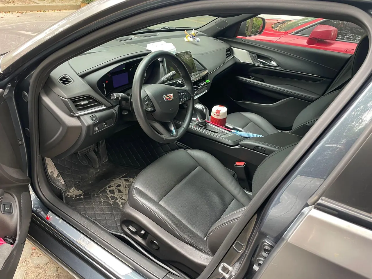 Cadillac 2021 CT4 2.0T 28T luxury automatic gear 3