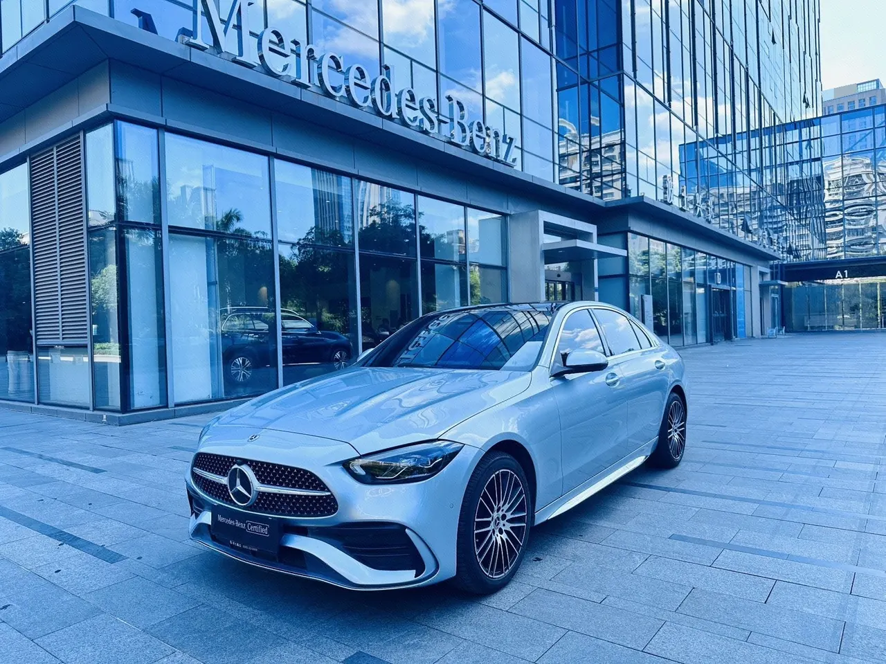 Open image lightbox: Mercedes Benz Class C 2022 C 260 L 48V 1.5T Sports Edition (Modified) Automatic Gear