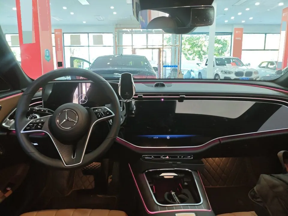 Mercedes Benz E Class 2025 E 300 L 48V 2.0T Luxury Automatic Gear 3