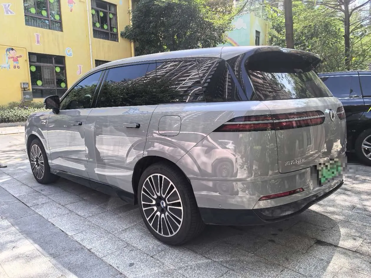 Denza 2025 Denza N8L 2.0T stepless flagship automatic gear 3