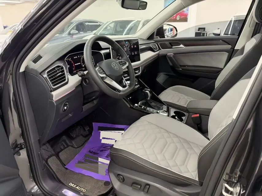 Volkswagen 2024 Tanyue 1.5TSI 300TSI Two-Drive Luxury Plus Advanced Edition Automatic Gear 3
