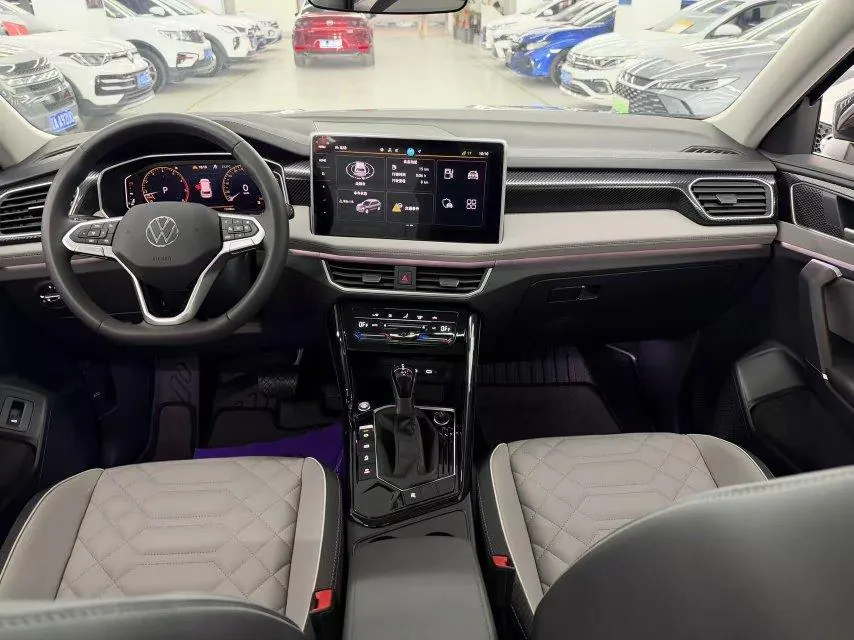 Volkswagen 2024 Tanyue 1.5TSI 300TSI Two-Drive Luxury Plus Advanced Edition Automatic Gear 5