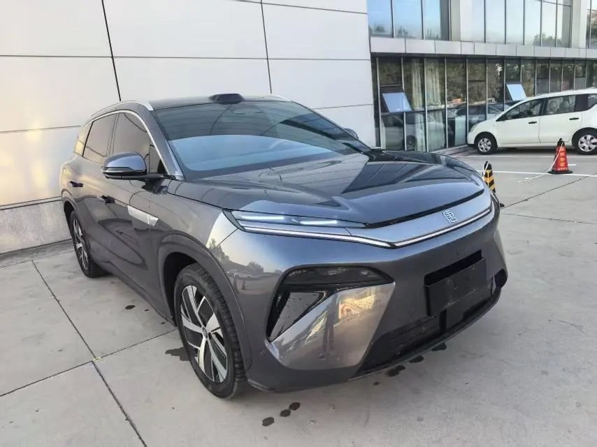 BYD 2025 Tang L DM 1.5T stepless 215KM laser Radar flagship automatic gear 3