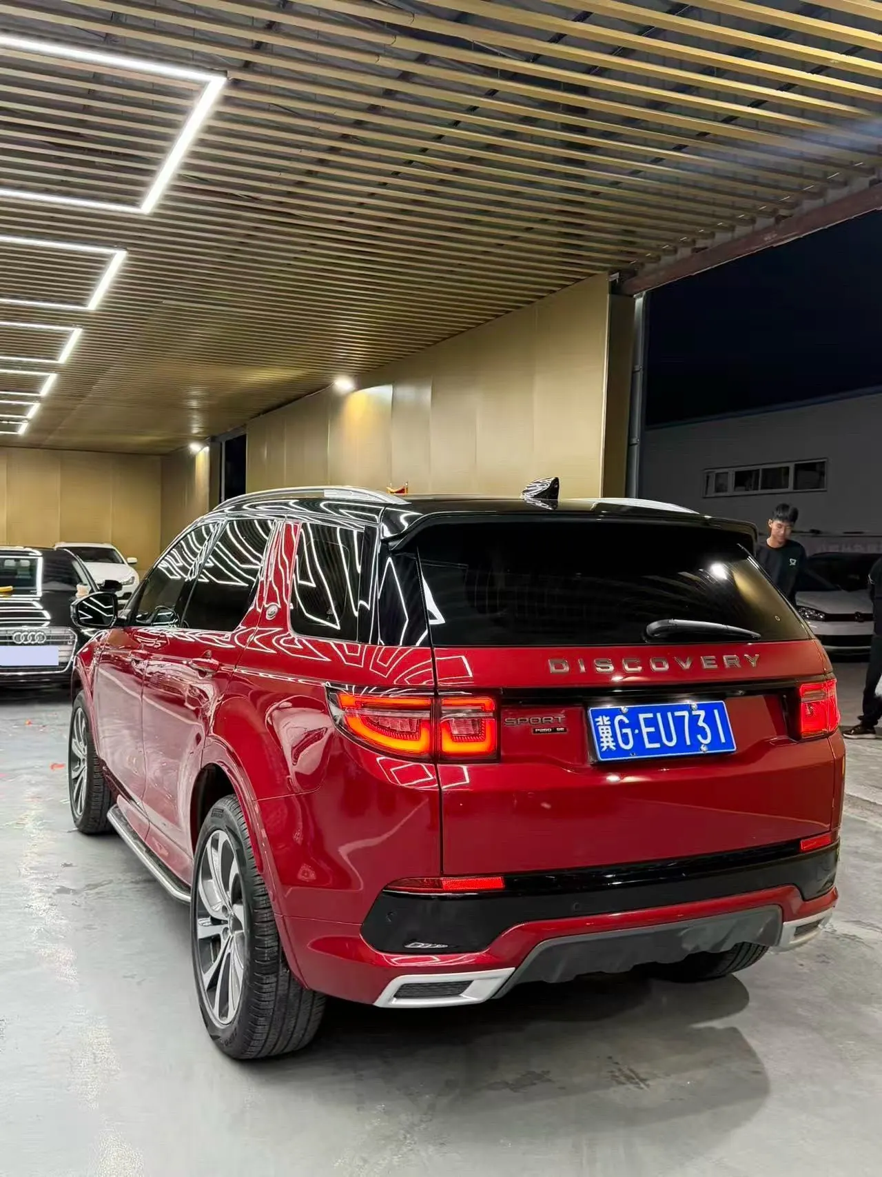 Land Rover 2020 Discovery Sports Edition 48V 2.0T 249PS R-Dynamic SE Performance Technology Edition 7-seat Automatic Gear 6
