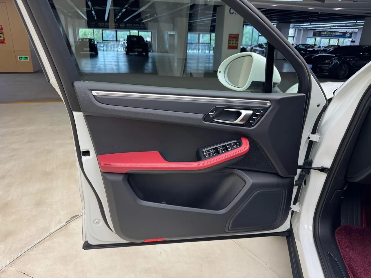 Porsche Macan (Imported) 2021 Macan 2.0T Automatic Gear 6