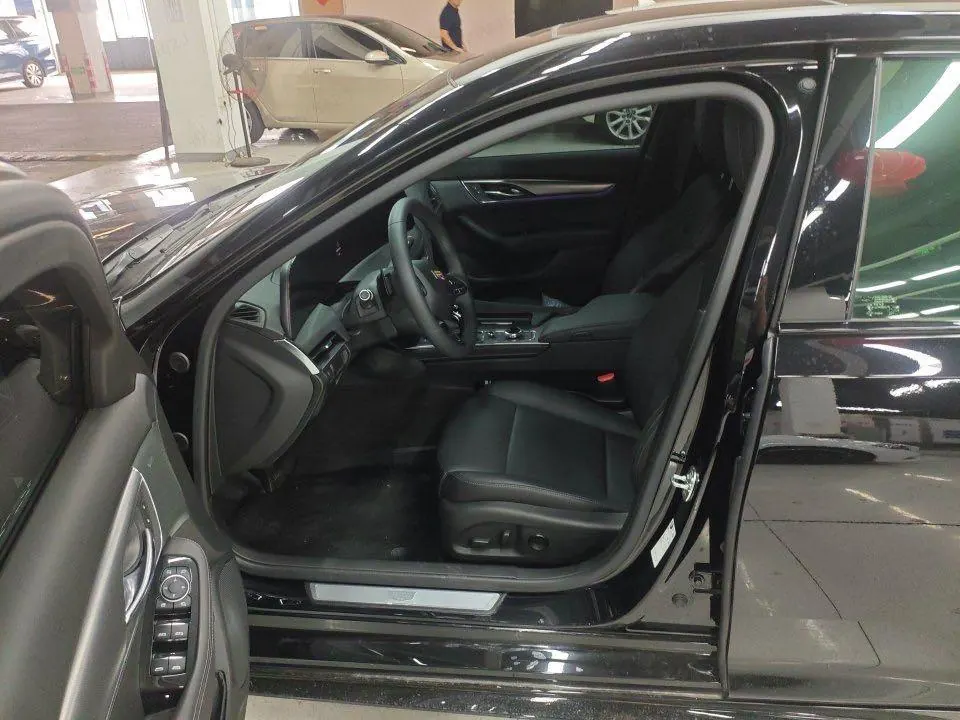 Cadillac 2024 CT5 2.0T 28T honorable automatic gear 2
