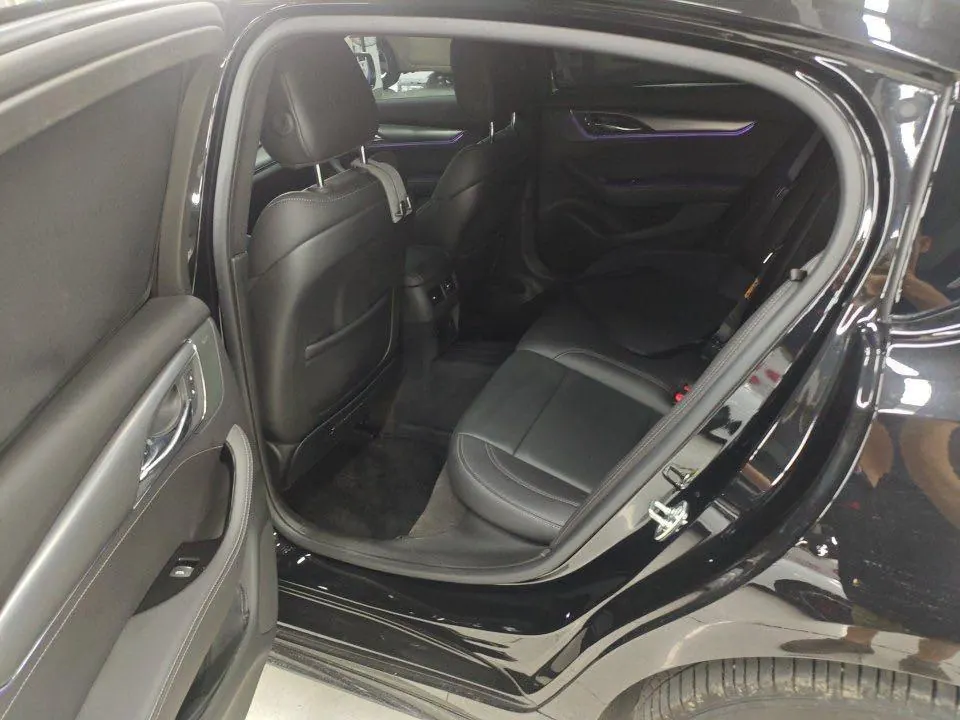 Cadillac 2024 CT5 2.0T 28T honorable automatic gear 4