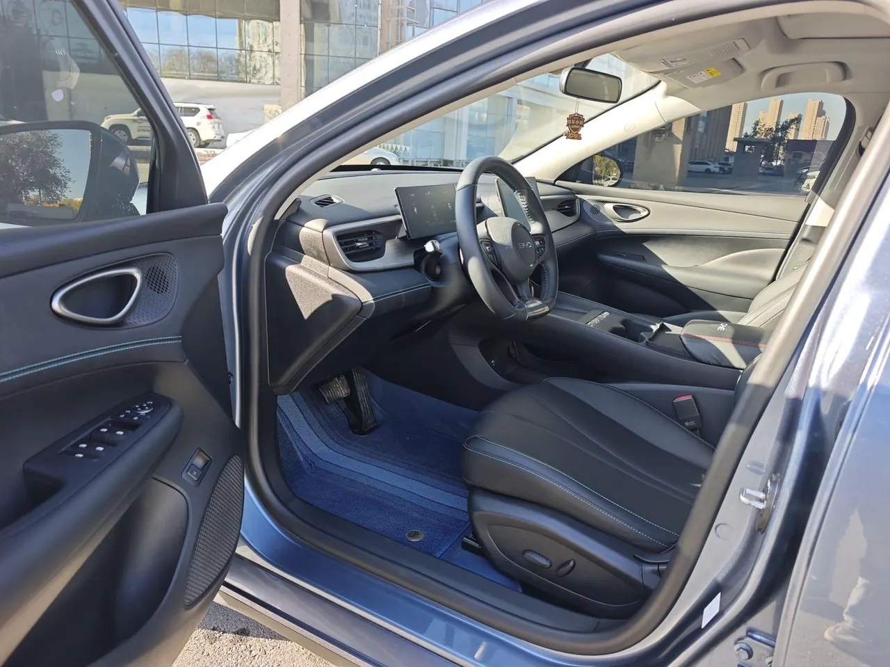 BYD 2026 seals 05 DM-i 1.5 stepless 210KM noble automatic gear 7