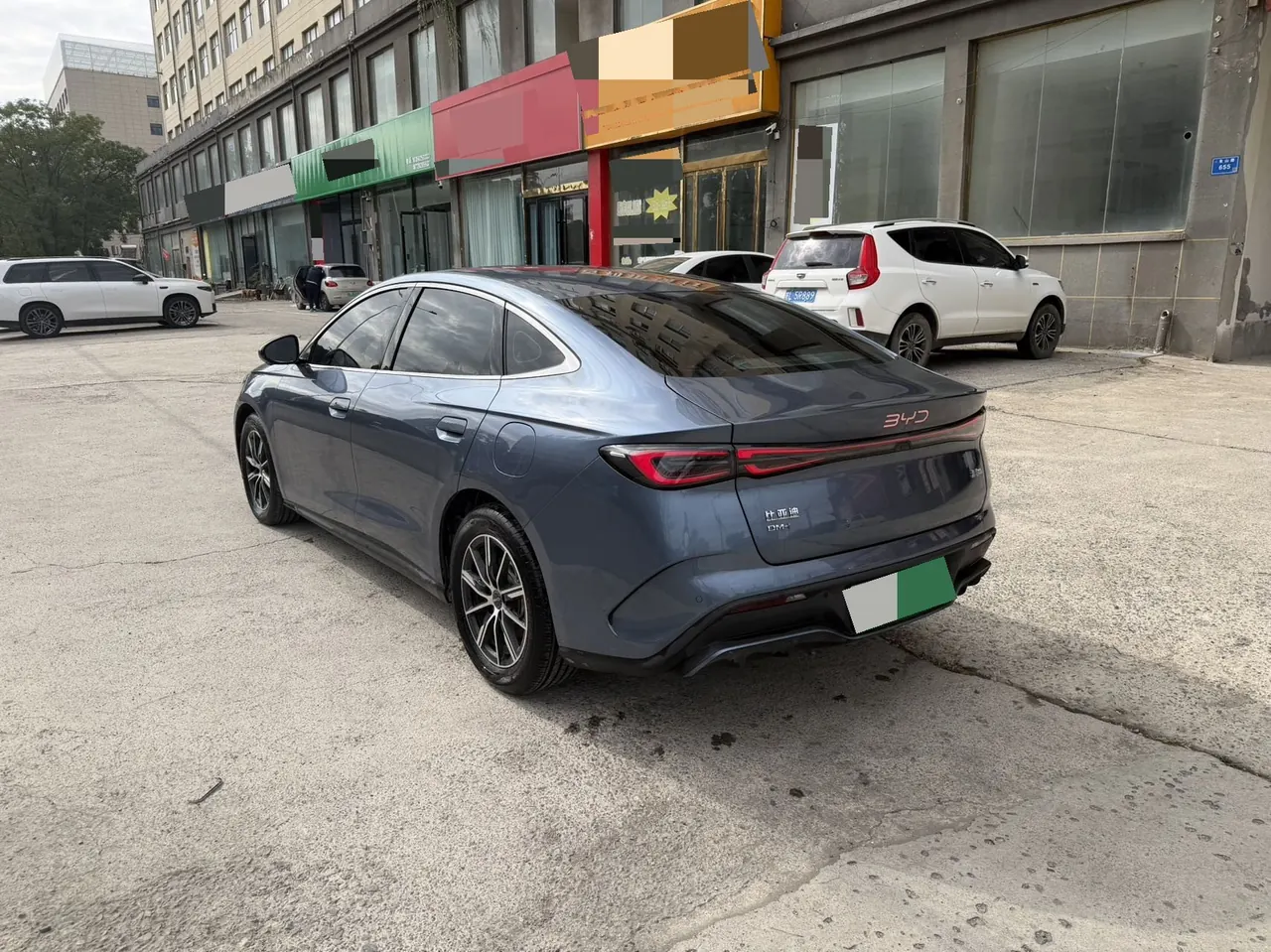 BYD 2024 Seal 06 DM-i 1.5 Stepless 120KM Honorable Automatic Gear 7