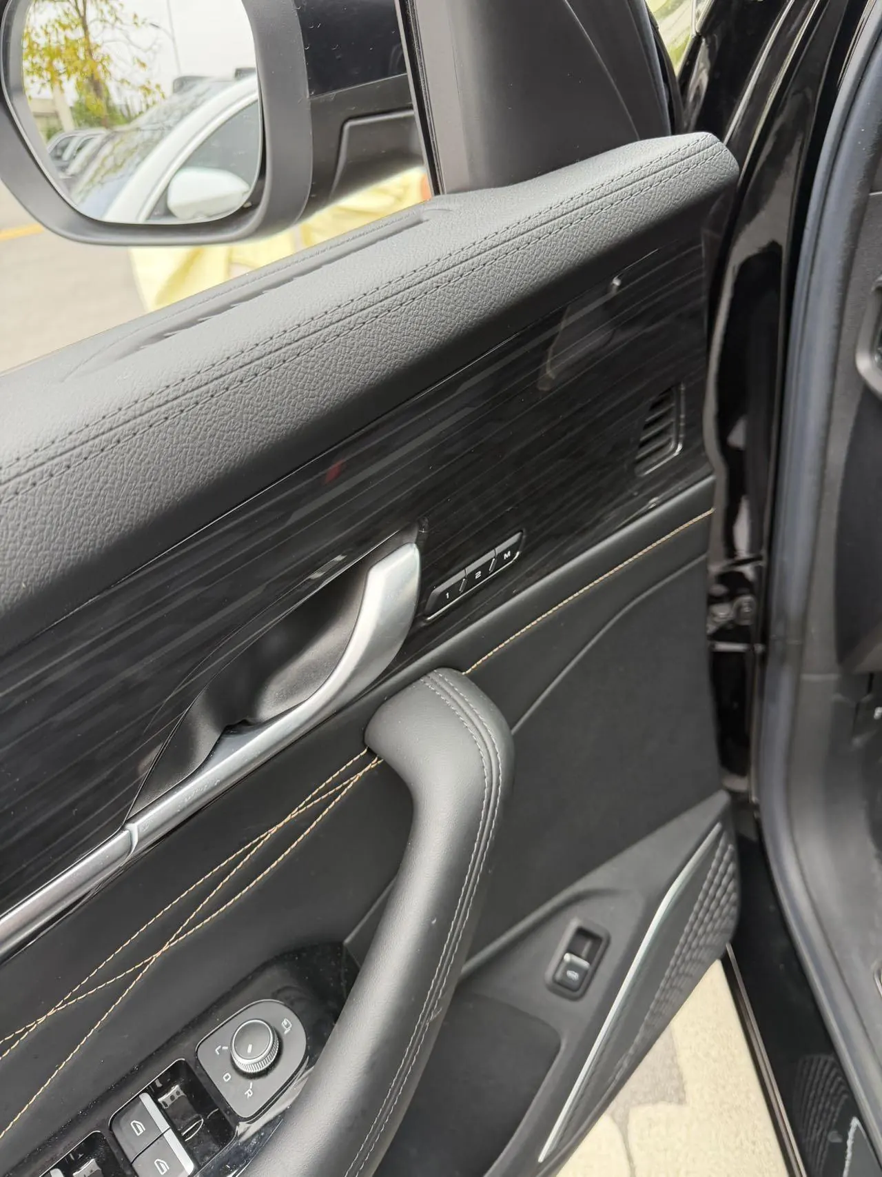 Geely 2024 XingyueL (Monjaro) 2.0TD EVO Two-Drive Long Wind Edition Automatic Gear 6