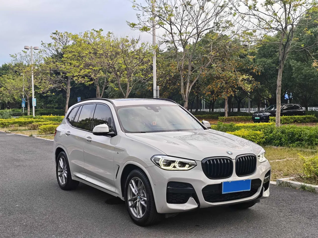BMW 2020 X3 xDrive28i 2.0T M sports suit automatic gear 3