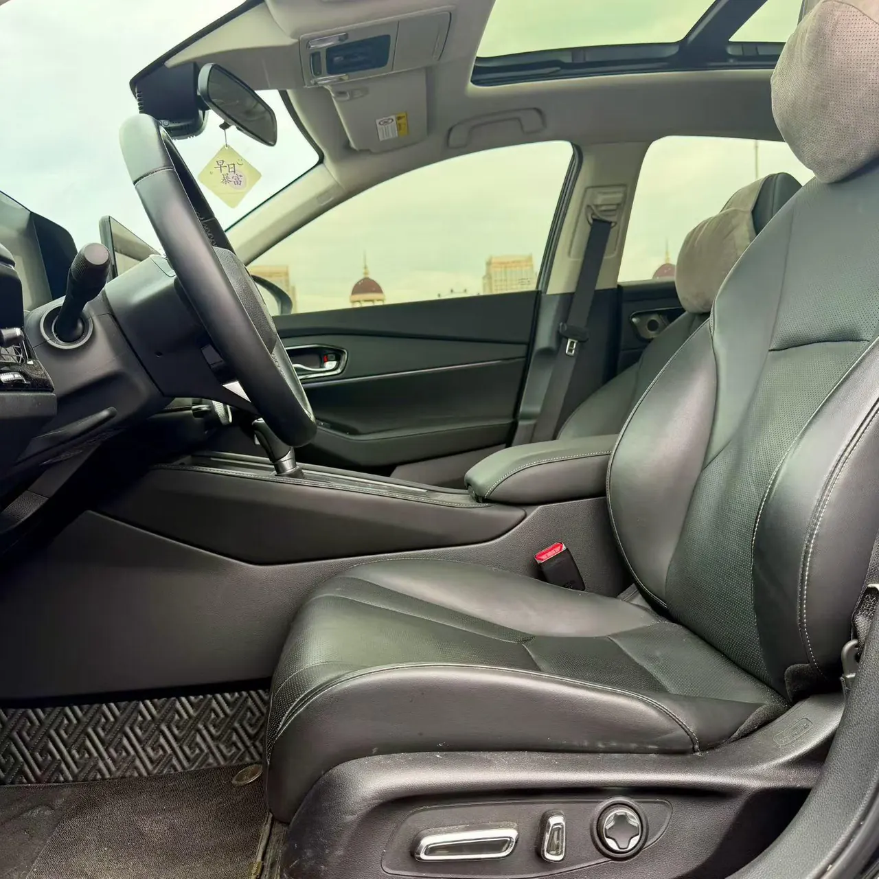 Honda 2023 11th Generation Accord 1.5T Stepless 260TURBO Excellent Automatic Gear 3
