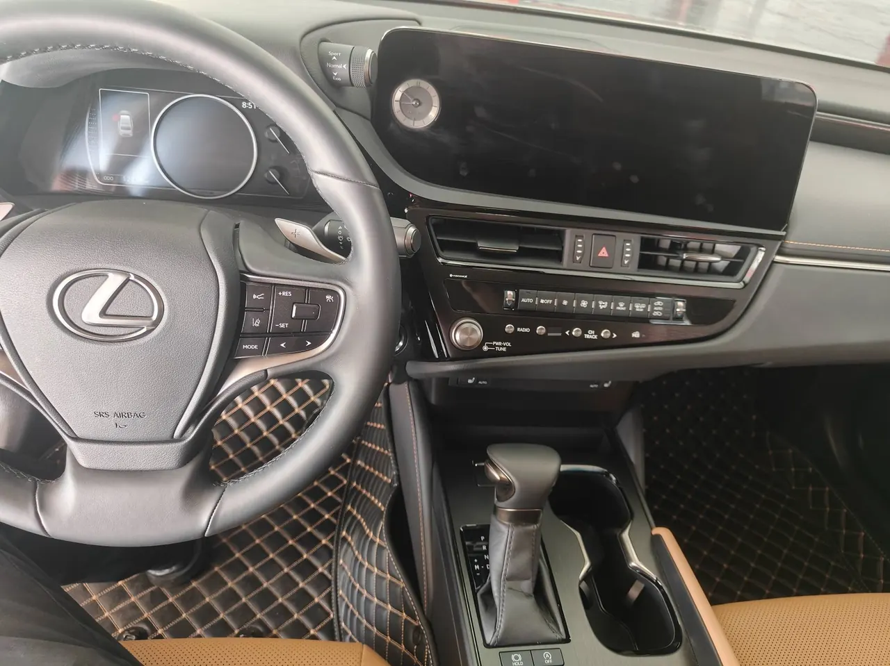 Lexus ES (Imported) 2023 ES200 2.0 Stepless Premium Edition Automatic Gear 9