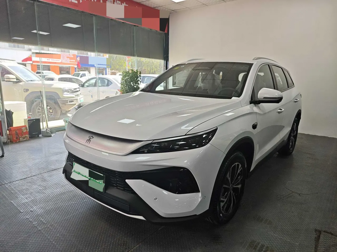 BYD Song Pro New Energy 2026 Song Pro DM-i 1.5 Stepless 133KM Exceed Automatic Gear - View 1