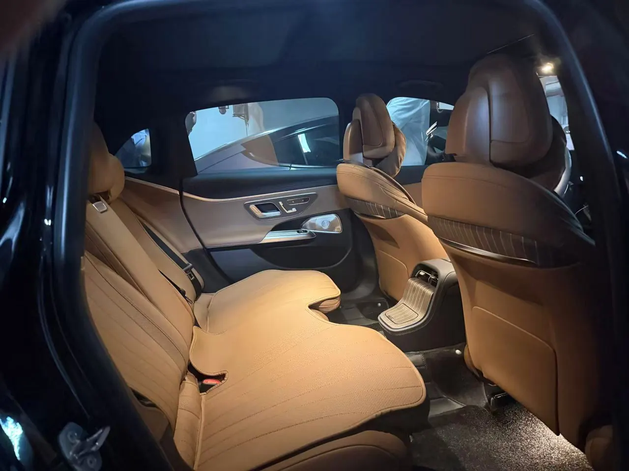 Mercedes Benz E-Class 2026 model E 300 L 48V 2.0T Luxury Edition Automatic 5