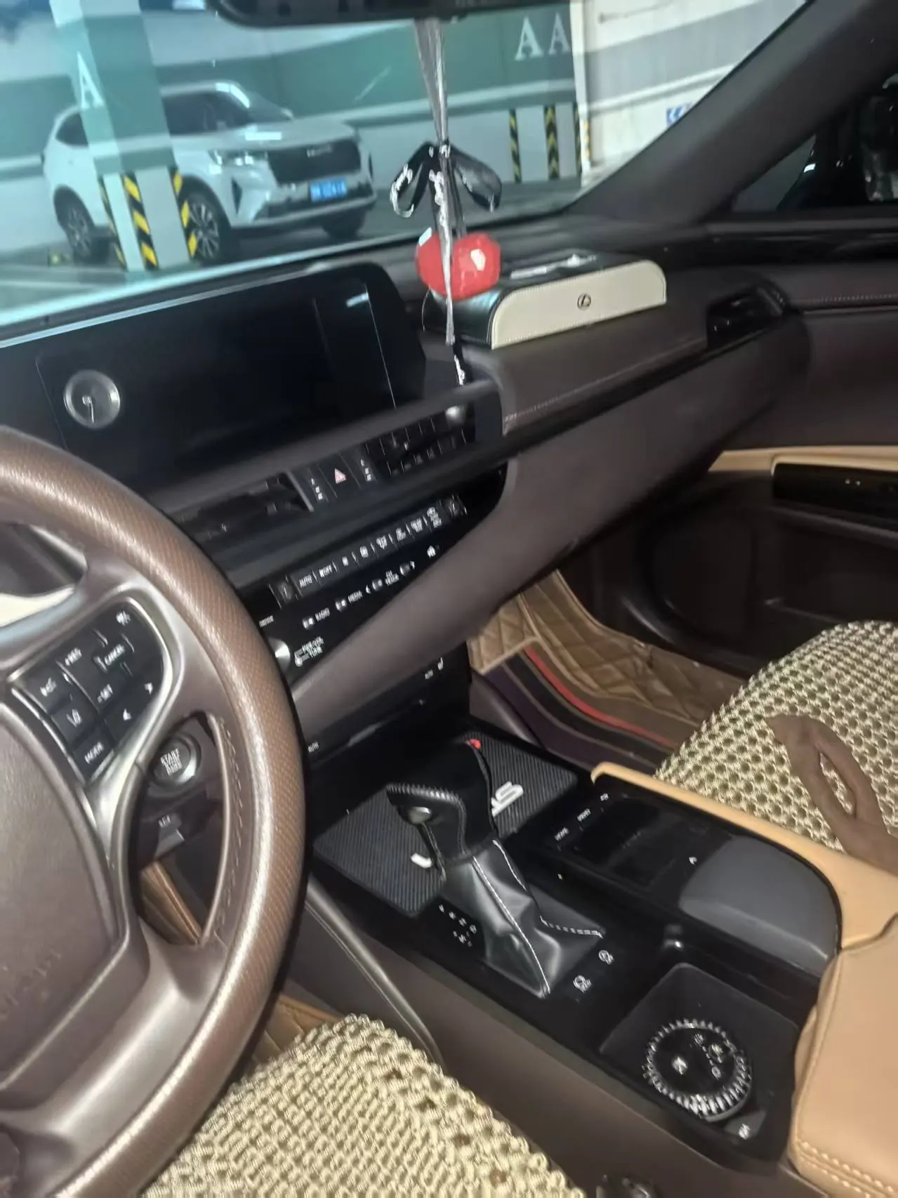 Lexus ES (Imported) 2021 ES200 2.0 Stepless Premium Edition Automatic Gear 4