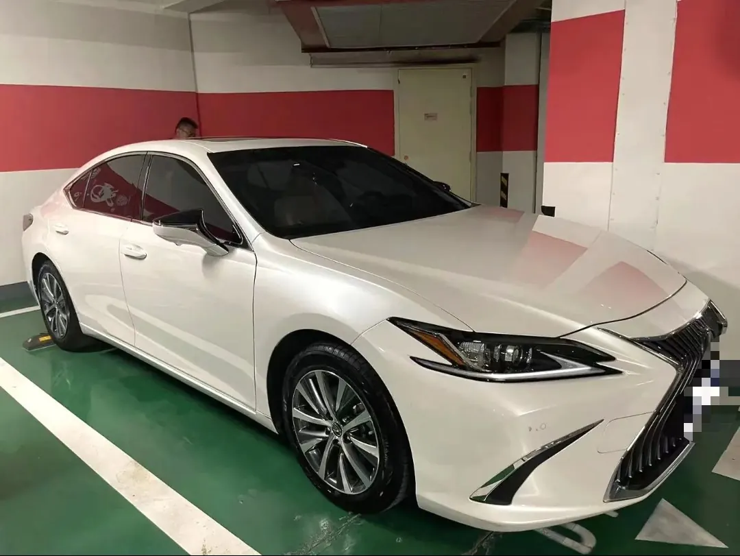 Lexus ES (Imported) 2021 ES200 2.0 Stepless Premium Edition Automatic Gear 6