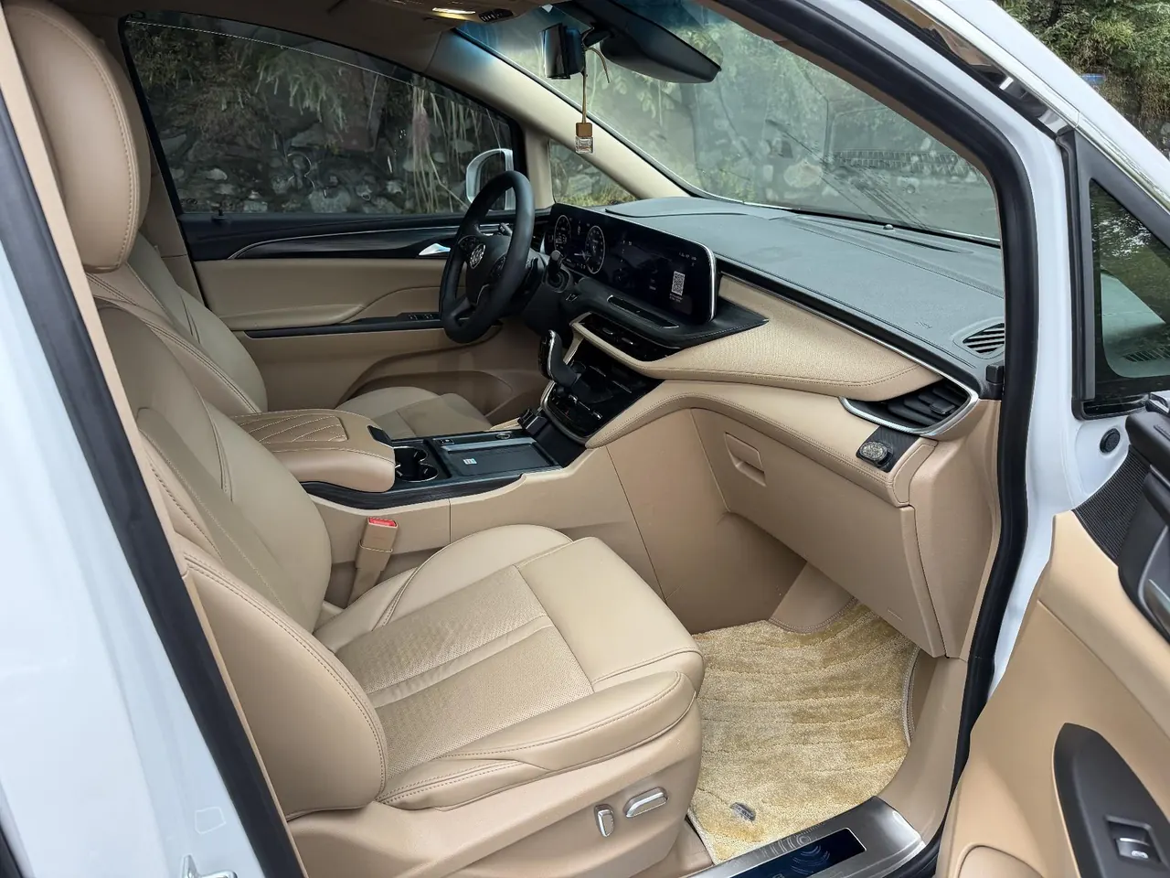 Buick 2020 GL8 ES Lu Zun 2.0T 653T Luxury Automatic Gear 5