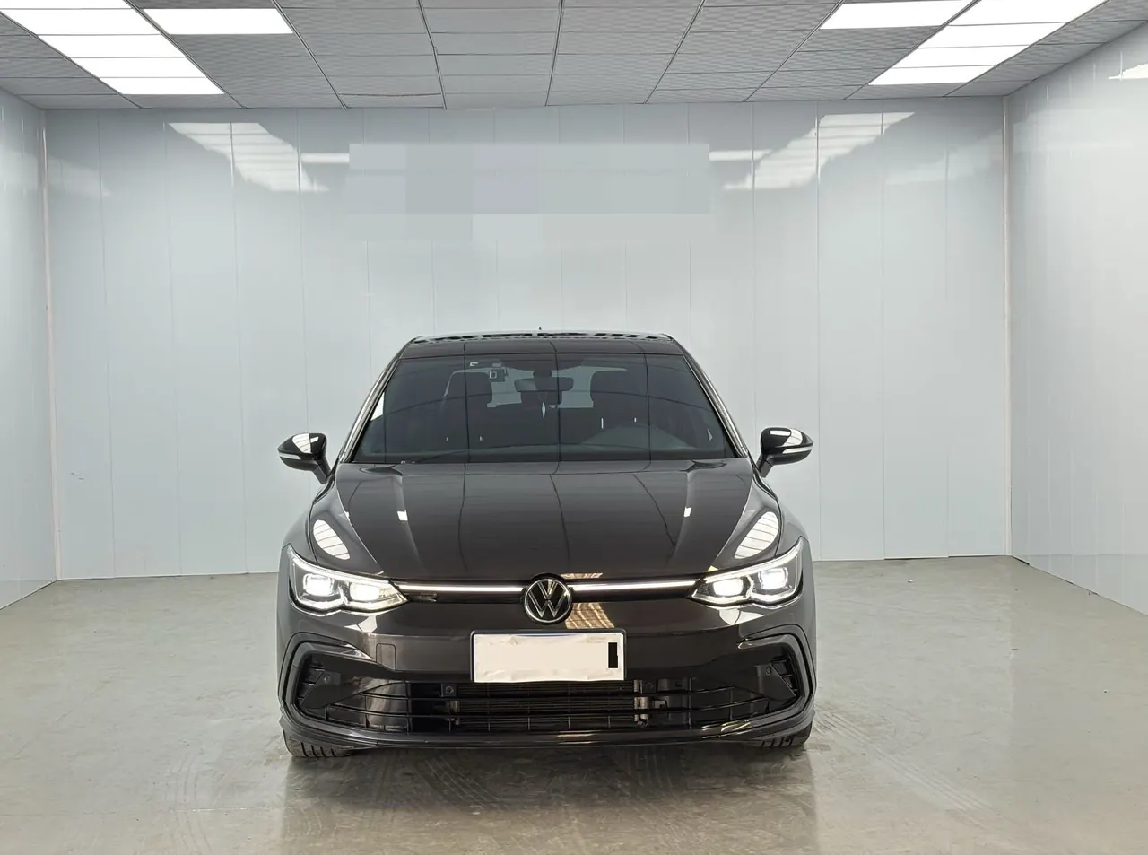 Volkswagen 2023 Golf 8 R-Line 1.4TSI 280TSI Lite Automatic 2