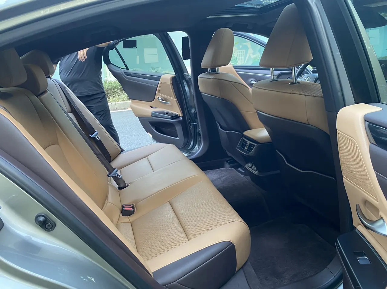 Lexus ES (Imported) 2020 ES200 2.0 Stepless Premium Edition Automatic Gear 15