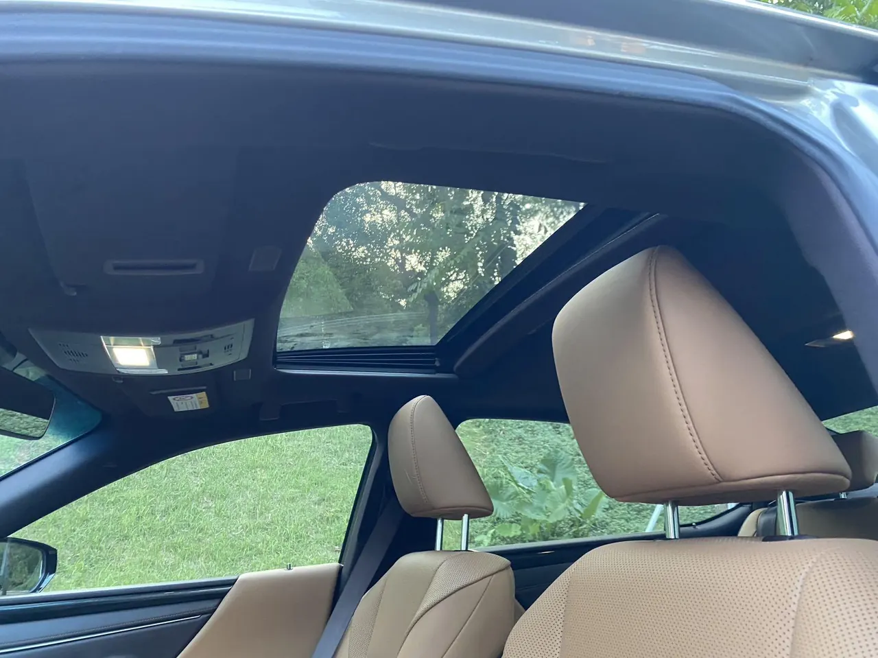 Lexus ES (Imported) 2020 ES200 2.0 Stepless Premium Edition Automatic Gear 17