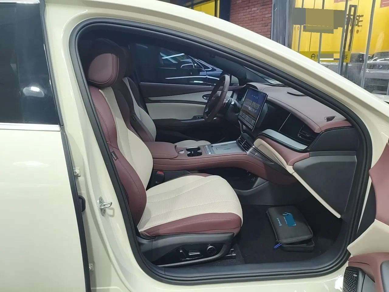BYD 2026 Seal 07 DM-i 1.5T CVT 230km Flagship Automatic 5