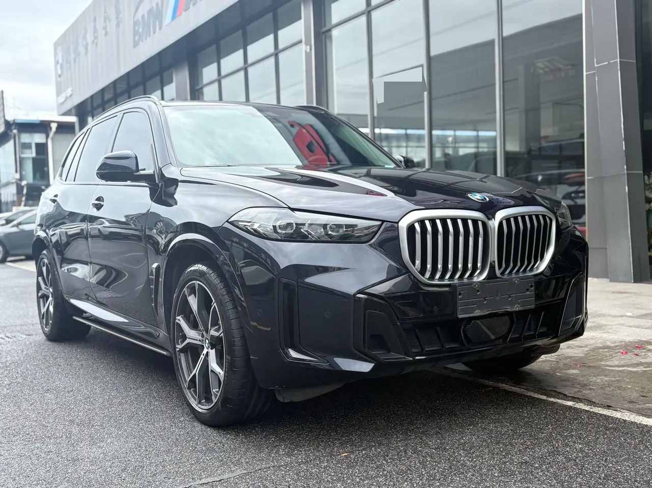 BMW 2023 X5 xDrive30Li 48V 2.0T exclusive m sports obsidian night suit automatic gear 3