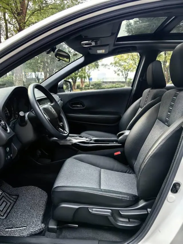 Honda 2021 XR-V 1.5 Stepless Comfort Edition Automatic Gear 4