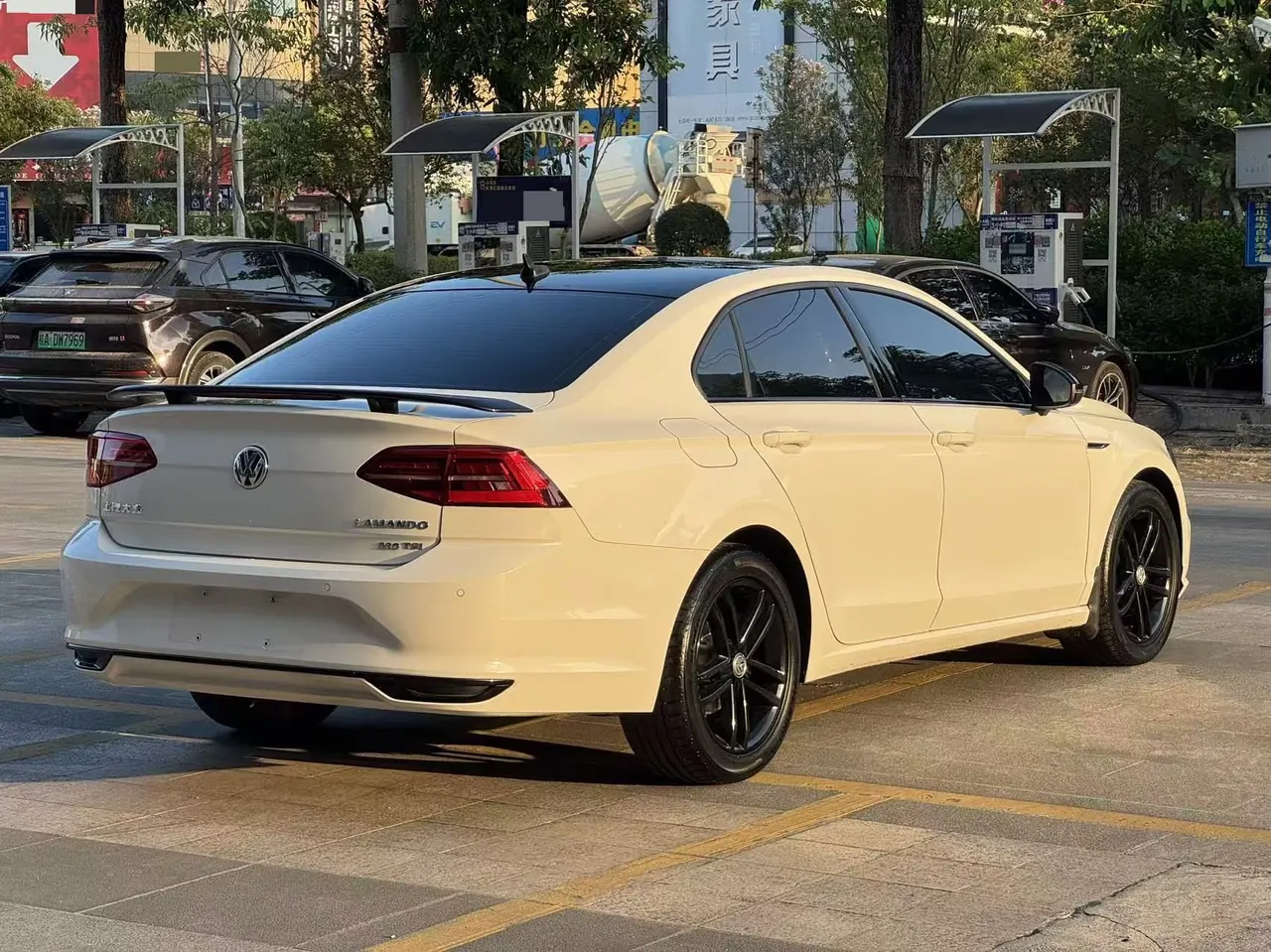 Volkswagen 2021 Lingdu 1.4TSI 280TSI Deluxe Phantom Edition Automatic Gear 4