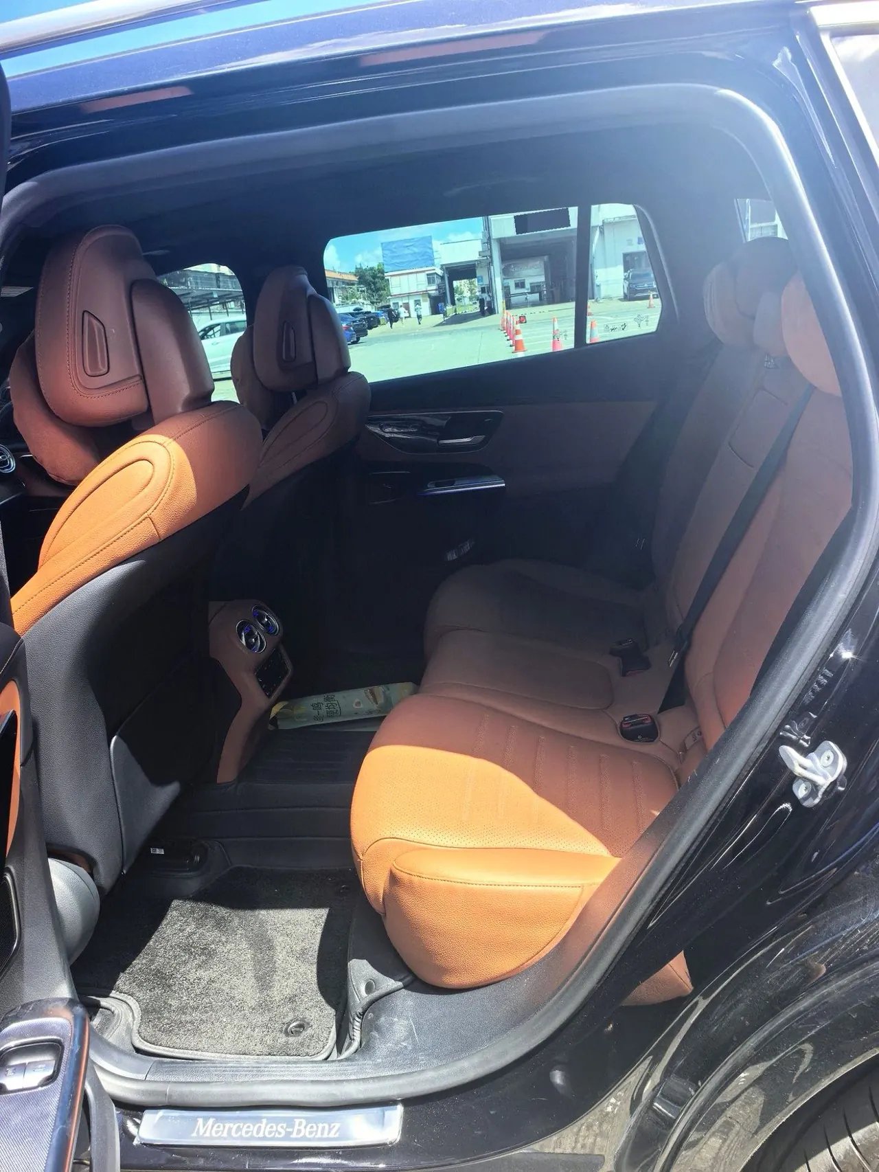 Mercedes Benz 2024 GLC 300 L 4MATIC 48V 2.0T dynamic 5-seat automatic gear 5