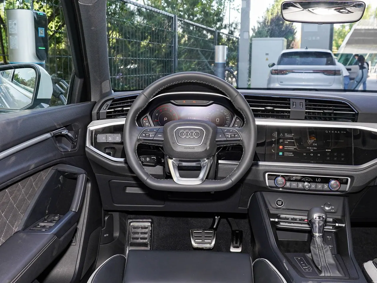 Audi 2026 Q3 1.5TFSI 35TFSI 45th Anniversary Collection Edition Quattro Fashion Dynamic Automatic Gear 6